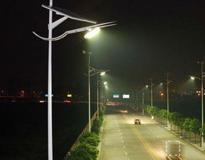 led路燈一閃一閃的是什么原因