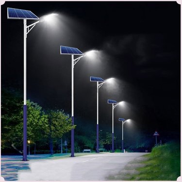 農村公路8米單臂太陽能路燈led照明燈具鍍鋅燈桿 - 愛企查