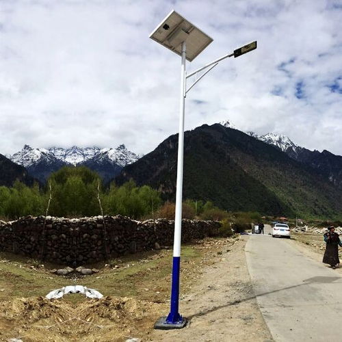 北京密云農村地區30W太陽能LED路燈的一般價位解析